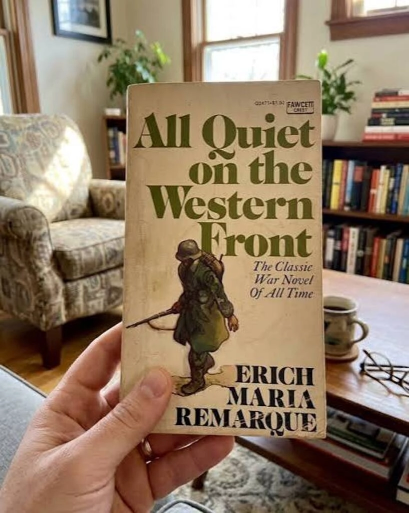 all quiet on the western front (used,hard cover,good condition)
