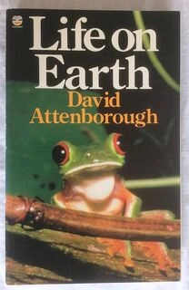 life on earth (used,paper back,good condition)