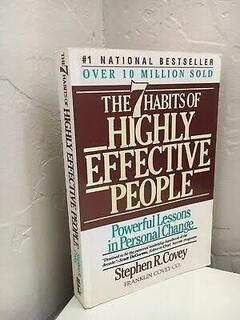 The 7 habits of highly effective people (used,paper back, good condition)