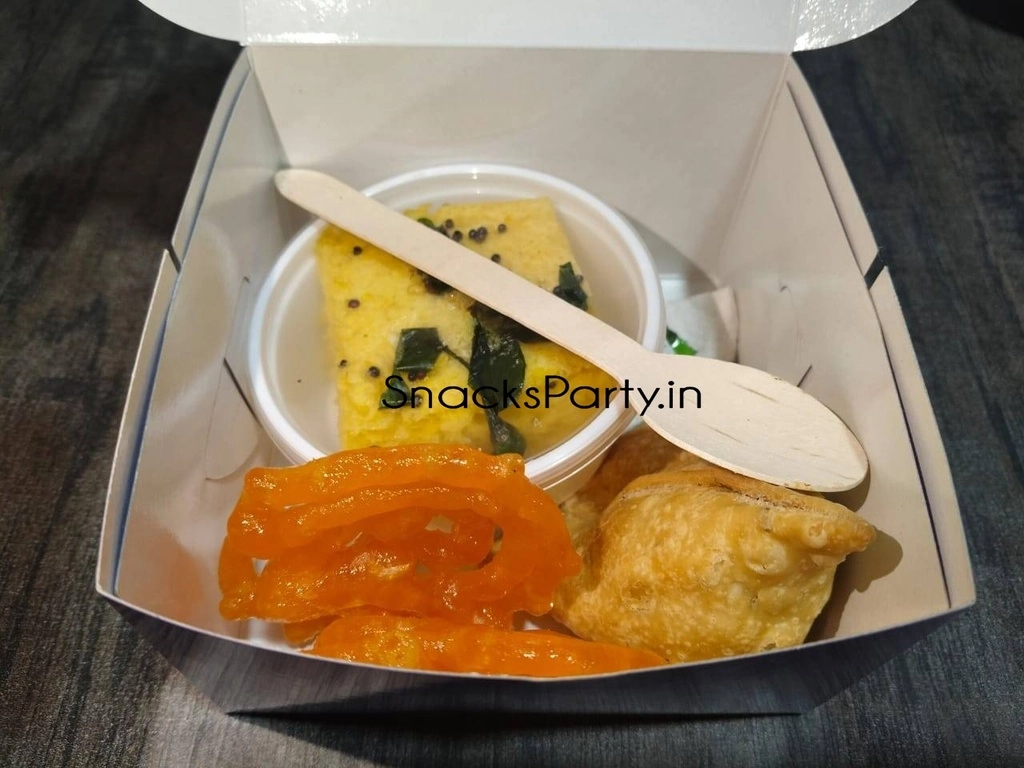 Samosa,Khaman,Jalebi Combo