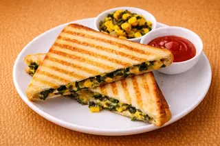 Spinach Corn Cheese Sandwich
