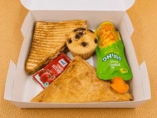 Veg Puff Sandwich Combo